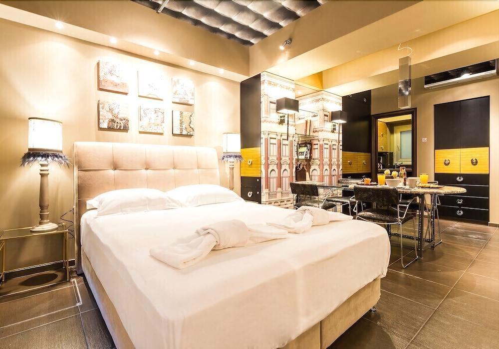 Outstanding Studio In Kolonaki Near The Metro アテネ エクステリア 写真