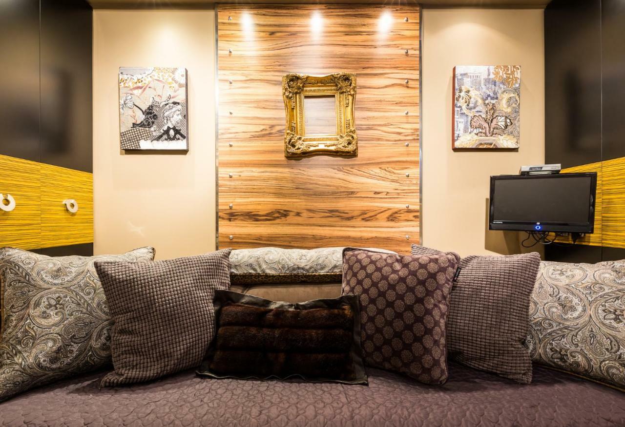 Outstanding Studio In Kolonaki Near The Metro アテネ エクステリア 写真